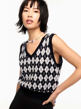 Sunday Best Quinn Sweater Vest Size Large